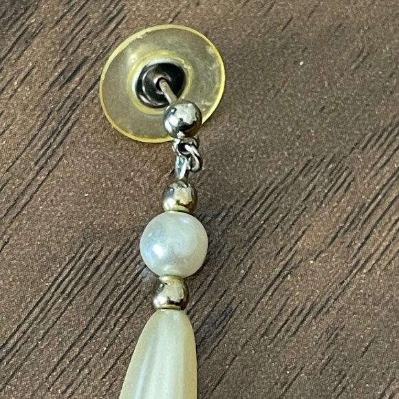 Vintage Slender Long Glass Pearl Pierced Drop Earrings - Picture 4 of 4